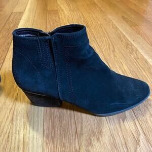 Blondo Womens Size 8.5 Valli Suede Waterproof Ankle Boots Booties in Black